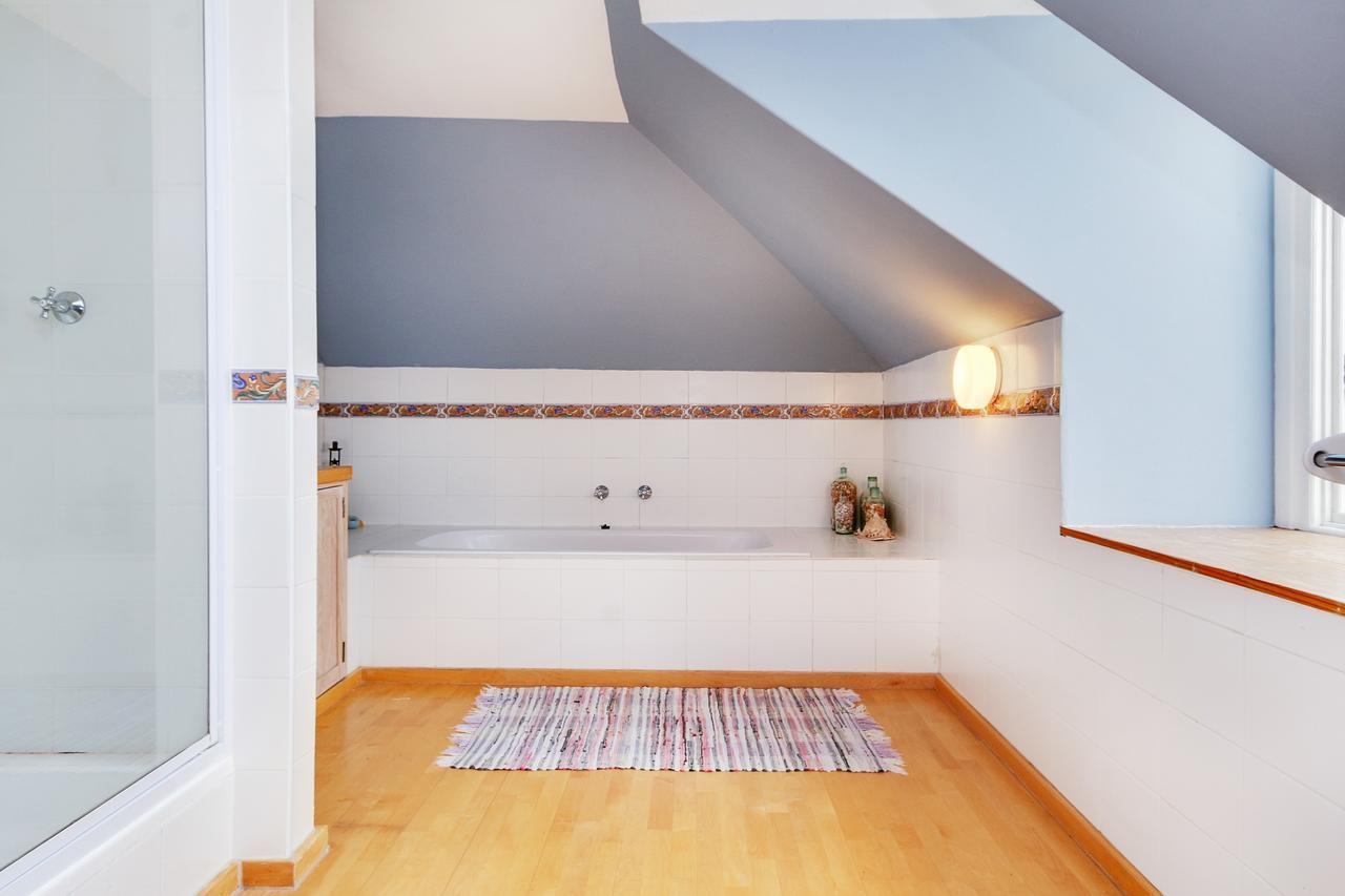 Holiday home Baleen House *